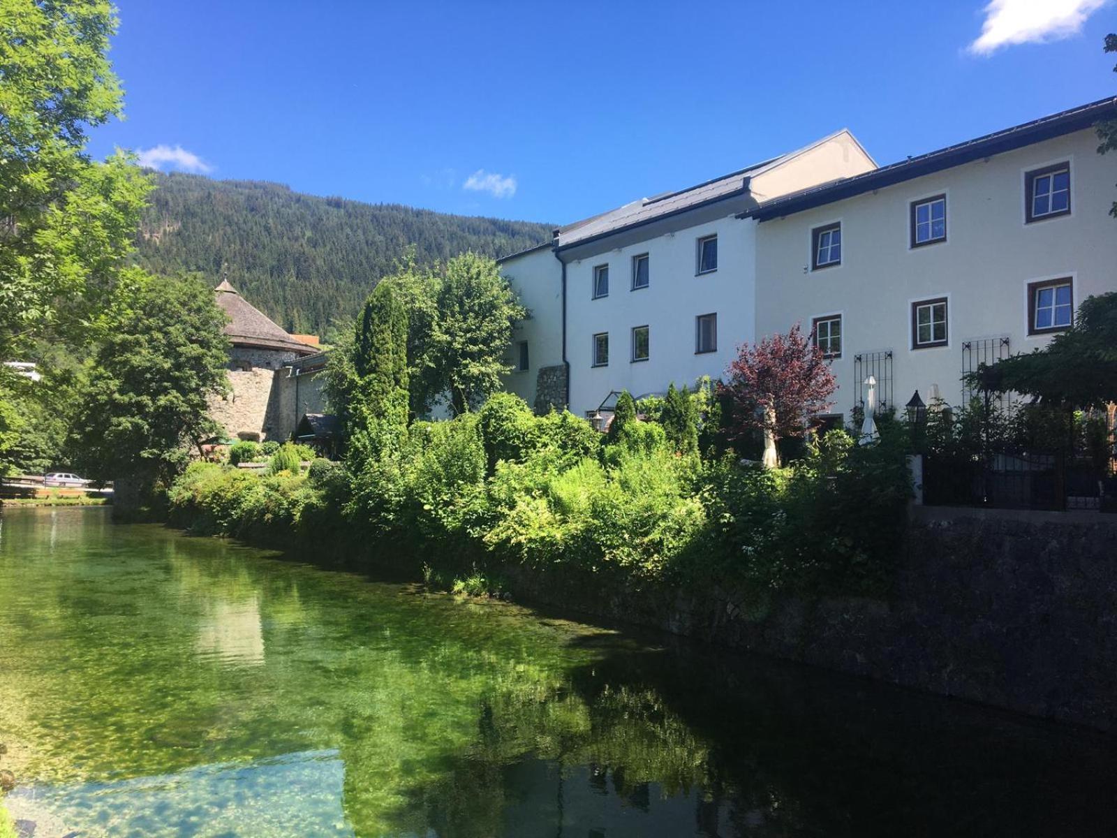 Der Torwirt Radstadt Exterior foto